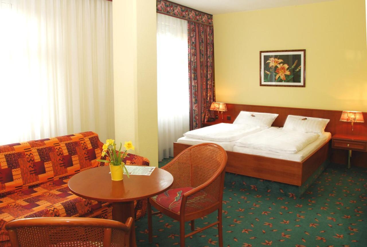 Brandiser Parkhotel Exterior foto